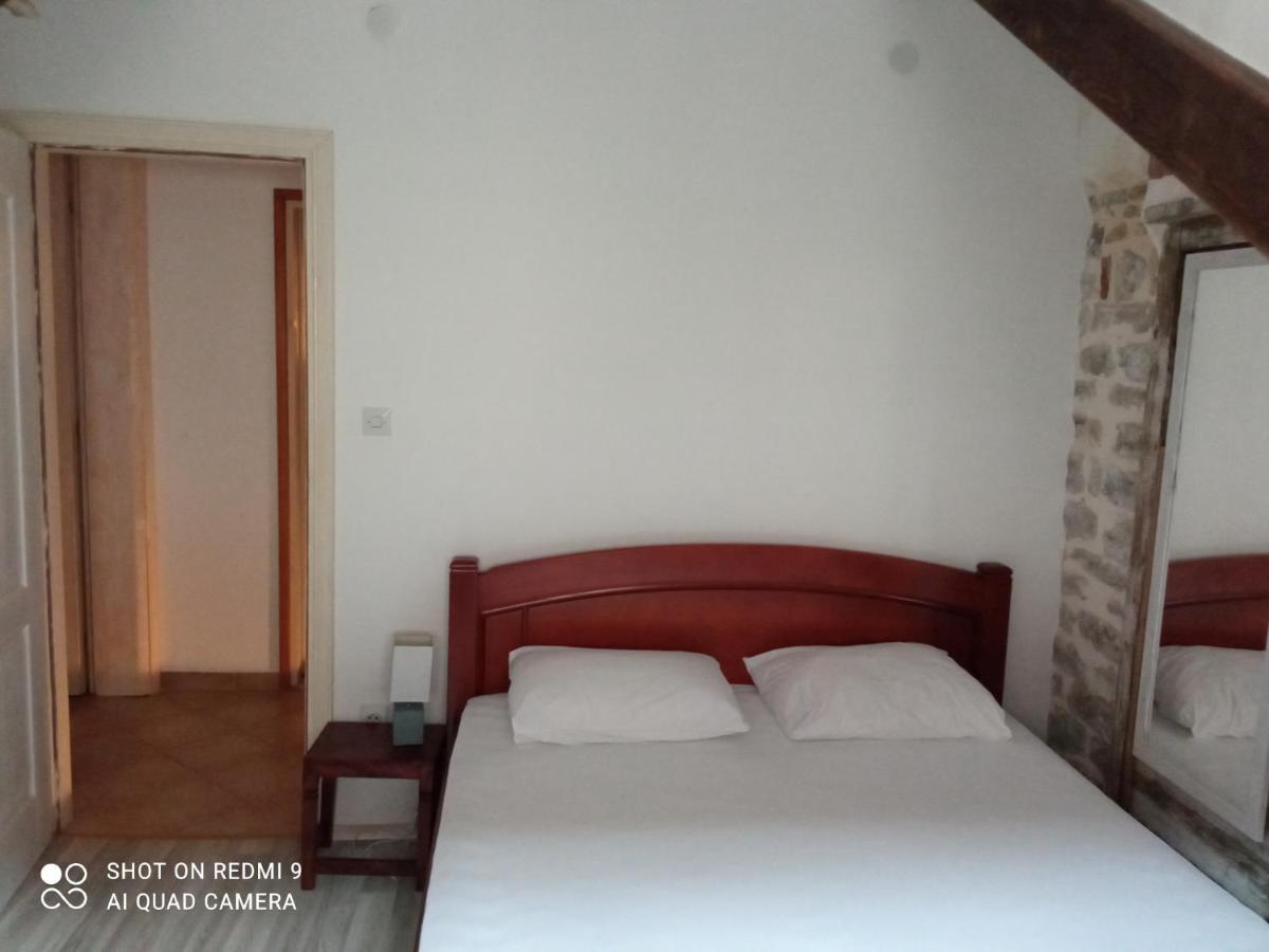 Apartments Historic Stone House Kotor Bagian luar foto